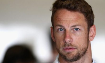 Button očekuje veću borbu: Prerano je reći da će biti lagano prvenstvo za Red Bull