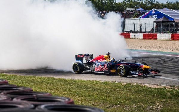 Vettel: Povratak u F1 mogao bi biti privlačan i zanimljiv