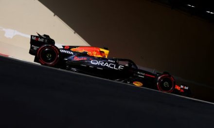 Crawford u Aston Martinu postavio najbrži krug na testiranju u Abu Dhabiju