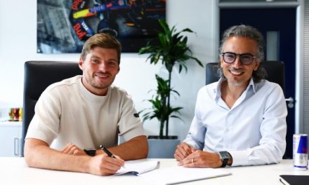 Max Verstappen potpisao novi ugovor s Red Bull Racingom do 2030.